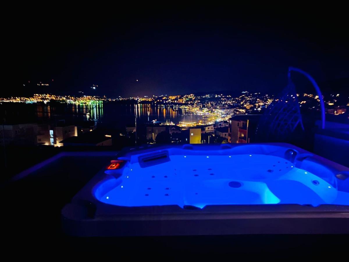 Penthouse Maus Apartment โตรกีร์ ภายนอก รูปภาพ